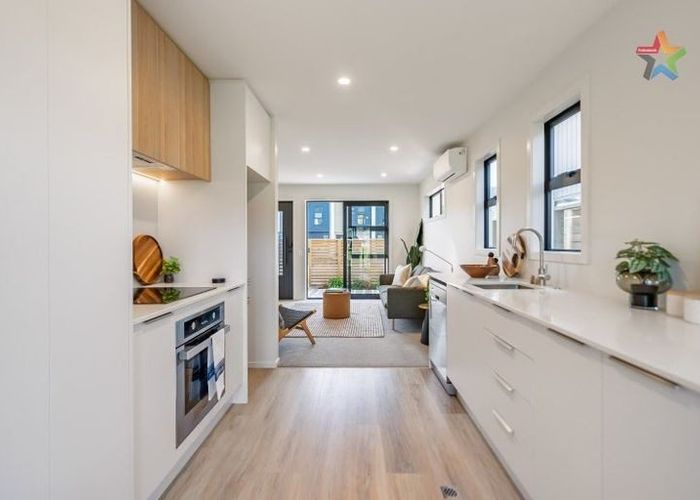  at 25 Te Ara o Papatahi, Wainuiomata, Lower Hutt