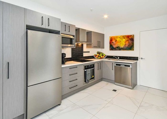  at 16 Fort Lincoln Loop, Karaka, Franklin, Auckland