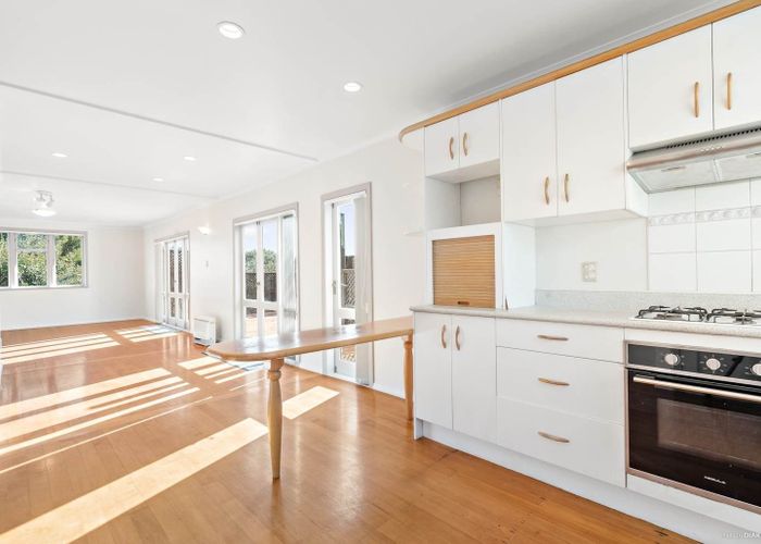  at 26 Crossfield Road, Glendowie, Auckland