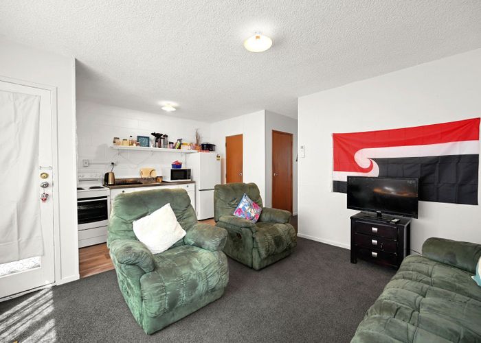  at 1-6/16 Myrtle Street, Hamilton East, Hamilton, Waikato