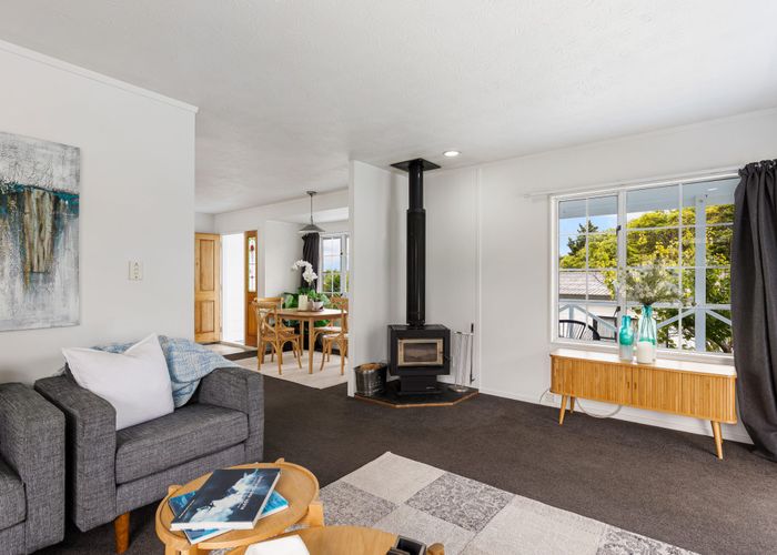  at 12 Coubray Place, Botany Downs, Manukau City, Auckland