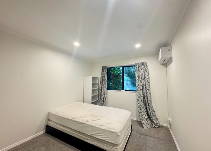  at 15/17 Matata Street, Blockhouse Bay, Auckland