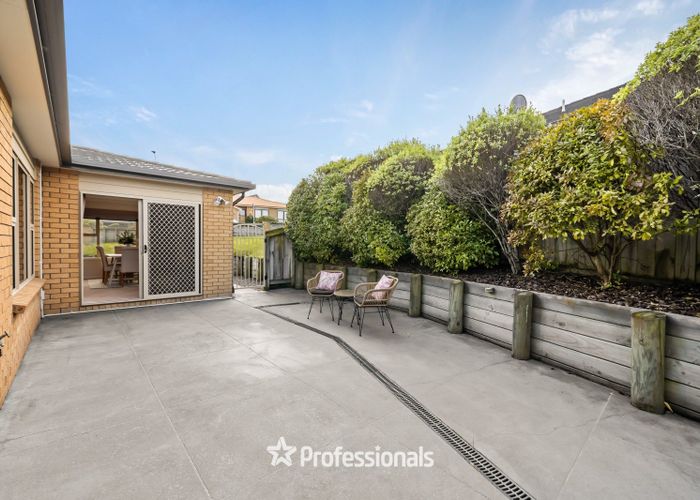  at 5 Tasman Close, Aotea, Porirua, Wellington