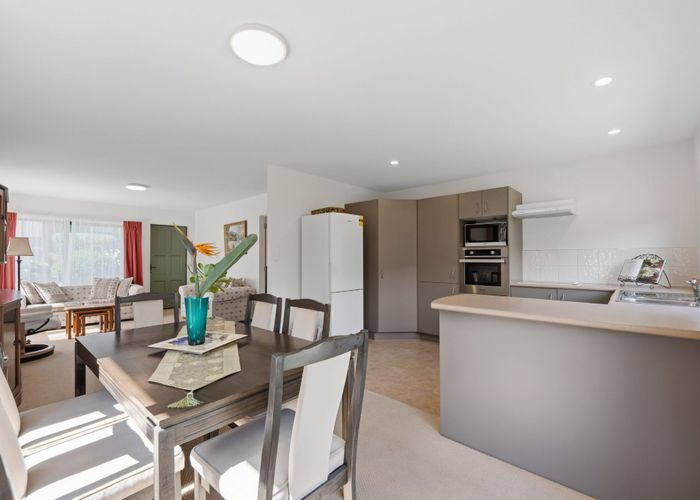  at 15/127 Boundary Road, Blockhouse Bay, Auckland City, Auckland