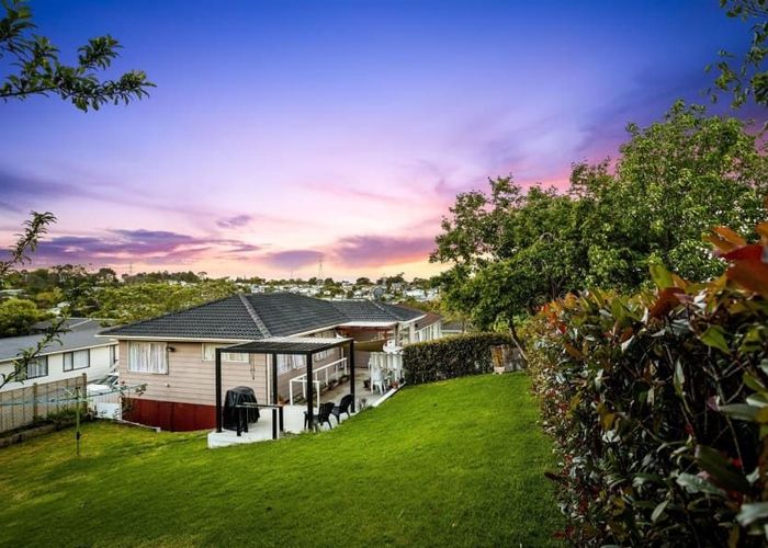  at 4  Gallony Avenue, Massey, Waitakere City, Auckland
