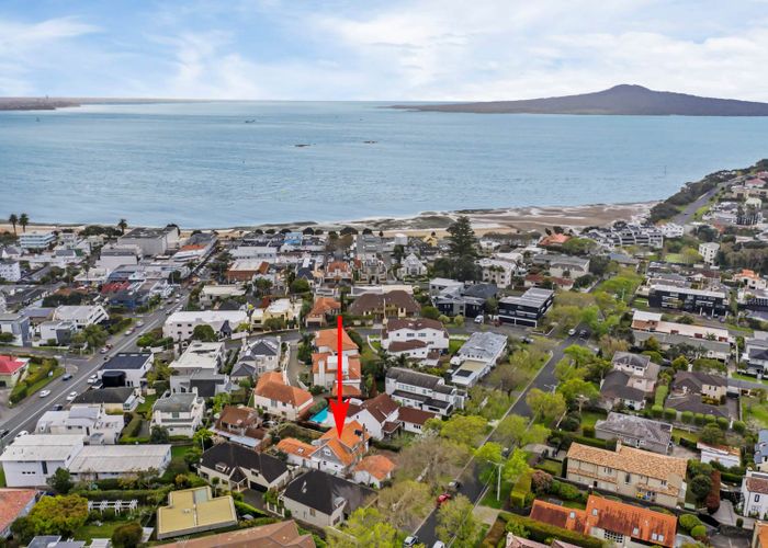  at 15 Tuhimata Street, St Heliers, Auckland