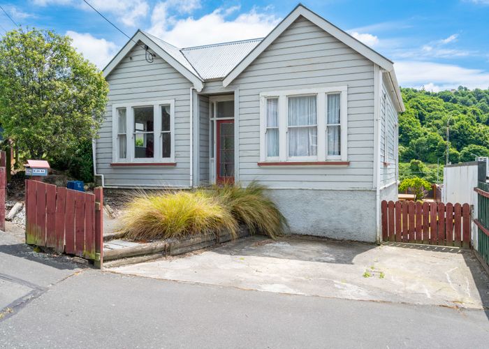  at 396 South Road, Caversham, Dunedin