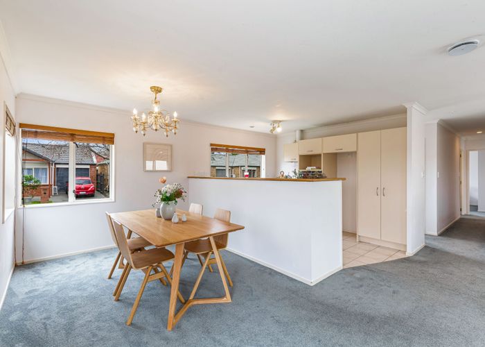  at 18 Drummond Drive, Ranui, Auckland