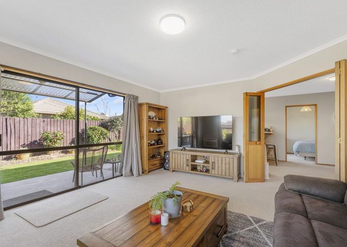  at 2/21 Ben Nevis Drive, Broomfield, Christchurch City, Canterbury