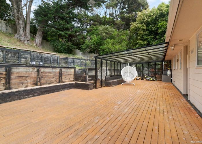  at 8 Vari Place, Bayview, North Shore City, Auckland