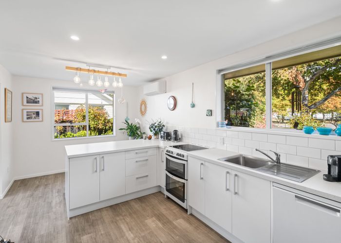  at 27 Truro Street, Sumner, Christchurch