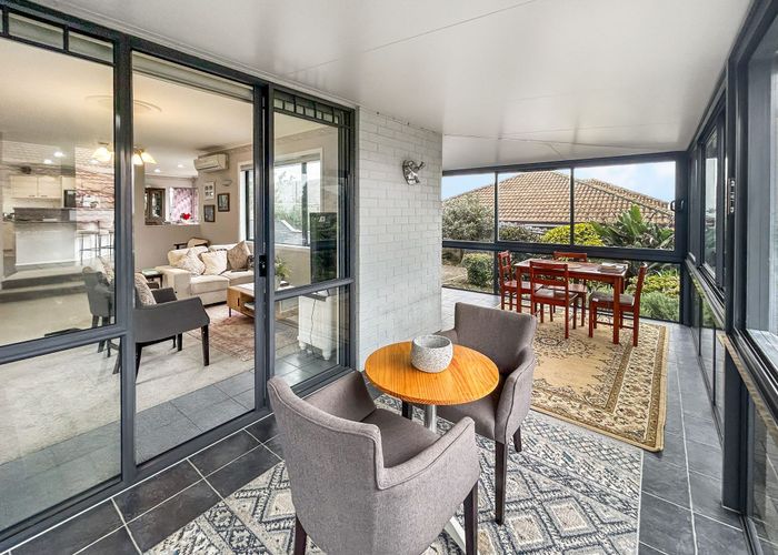  at 31 Ribbonwood Crescent, Goodwood Heights, Manukau City, Auckland