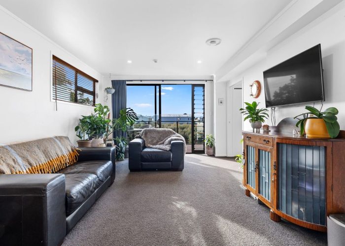  at 1/22 Ashley Place, Papamoa Beach, Papamoa