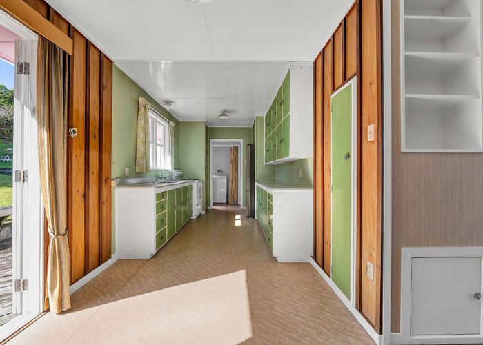  at 71 Awanui Street, Merrilands, New Plymouth, Taranaki