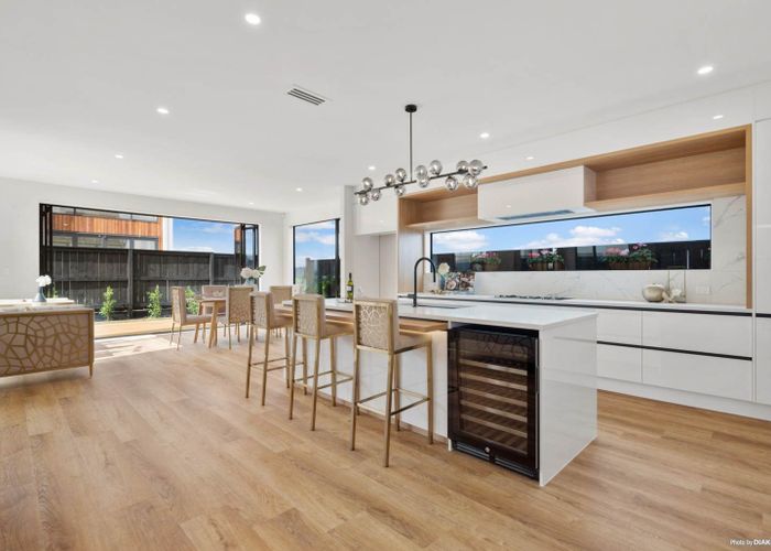  at 6 Picnic Point Road, Hobsonville, Waitakere City, Auckland
