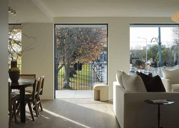  at 2/52 Armagh Street, City Centre, Christchurch City, Canterbury
