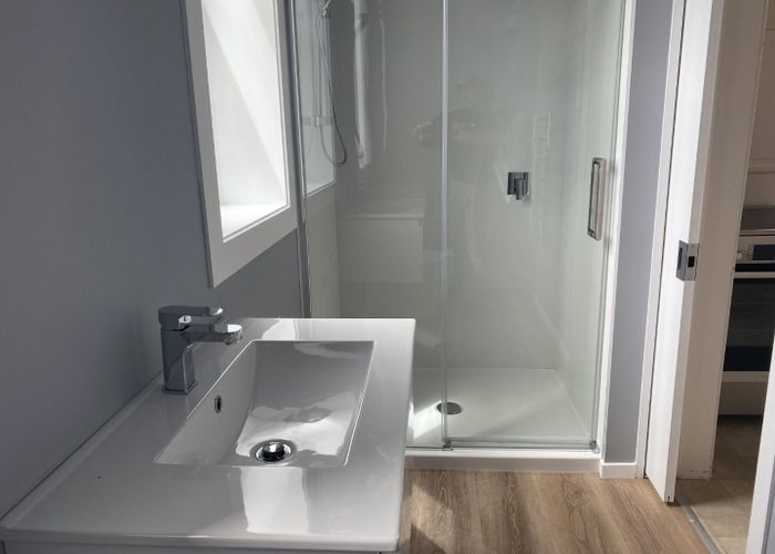  at 352  South Road, Caversham, Dunedin, Otago