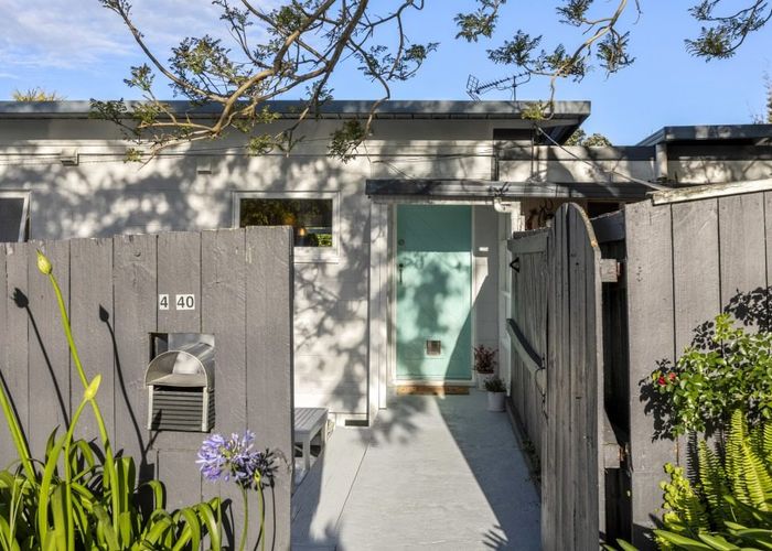 at 4/40 Roslyn Terrace, Devonport, North Shore City, Auckland