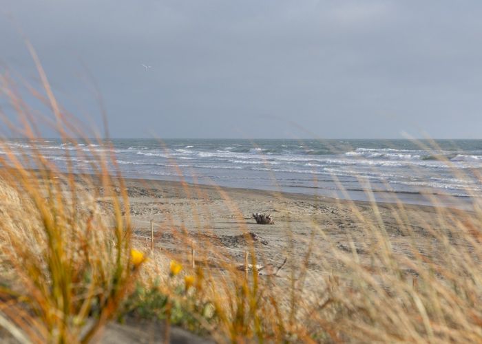  at 6B Hennessey Street East, Foxton Beach, Foxton