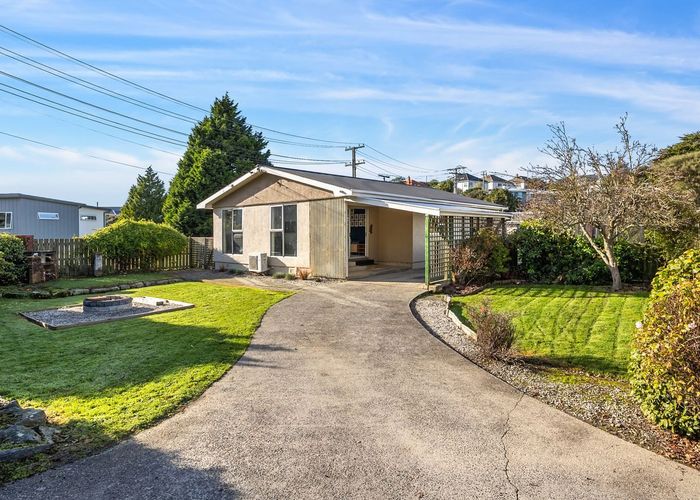  at 42 Dovecote Avenue, Corstorphine, Dunedin, Otago