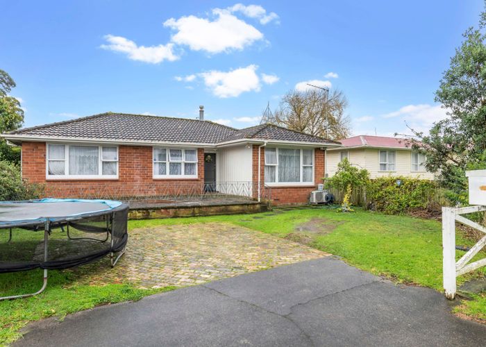  at 54 Cramond Drive, Mangere East, Manukau City, Auckland