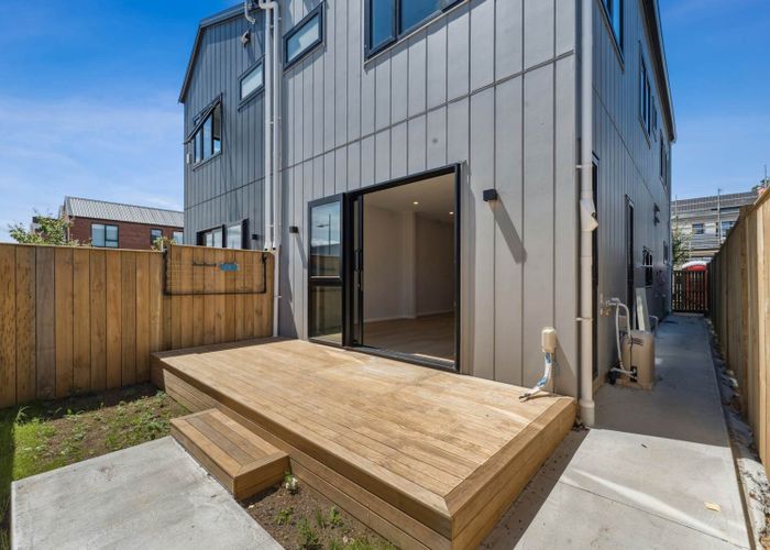  at 20 Waimarie Drive, Karaka, Franklin, Auckland