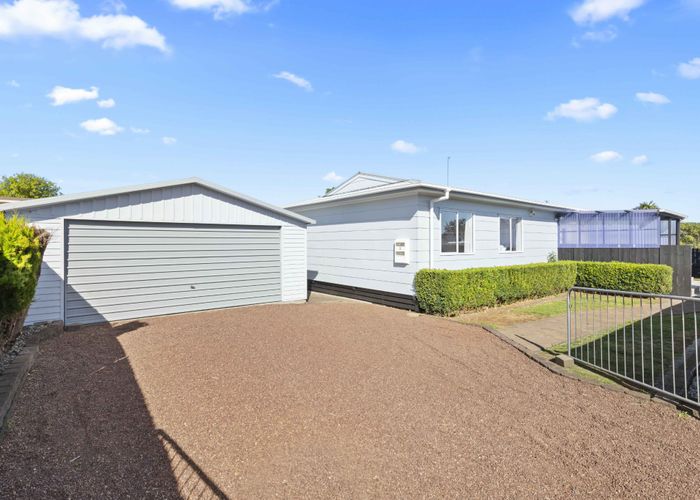  at 2 Duke Avenue, Pukekohe, Pukekohe