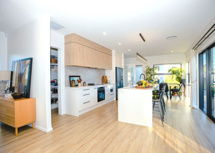  at 4 Tussle Grove, Halswell, Christchurch City, Canterbury