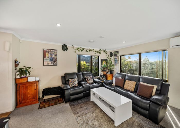  at 116E Great South Road, Manurewa, Auckland