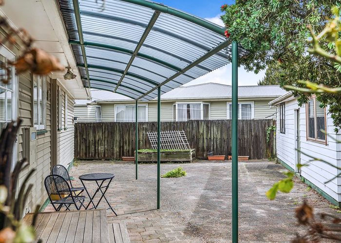  at 3 Macdonald Road, Glenview, Hamilton, Waikato