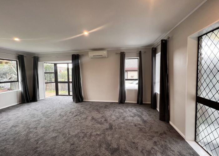  at 221B Queen Street, Pukekohe, Pukekohe