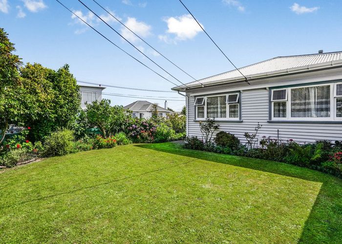  at 1 Junction Street, Fairfield, Lower Hutt