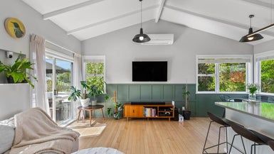  at 12 Laburnum Road, New Windsor, Auckland