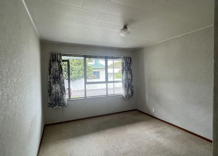  at 1/808 Gordon Road, Raureka, Hastings