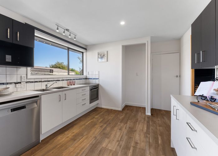  at 17 Digby Place, Bromley, Christchurch City, Canterbury