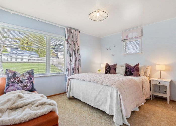  at 43 Alton Avenue, Hillcrest, North Shore City, Auckland