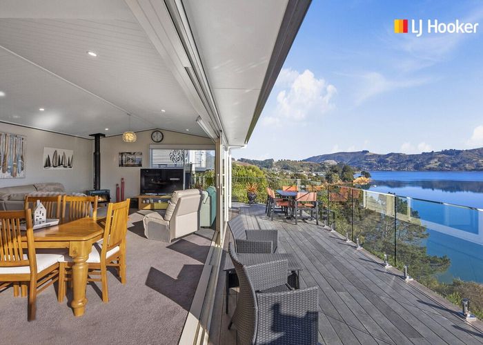  at 35 Oxley Crescent, Broad Bay, Dunedin