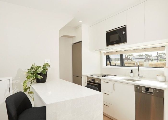  at 82 McKenzie Road, Mangere Bridge, Manukau City, Auckland