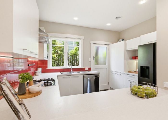  at 8 Makererua Street, Ngaio, Wellington, Wellington