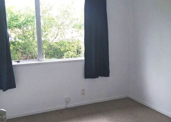  at 402 Roscommon Road, Clendon Park, Manukau City, Auckland