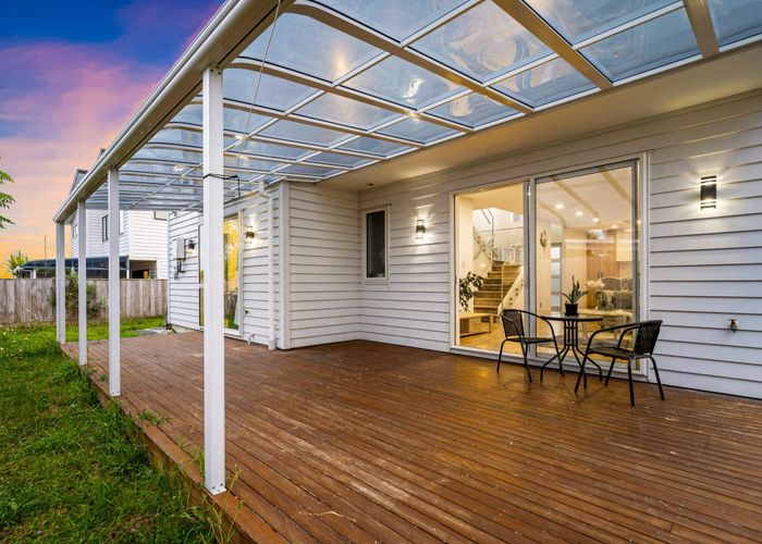  at 116B Hepburn Road, Glendene, Auckland