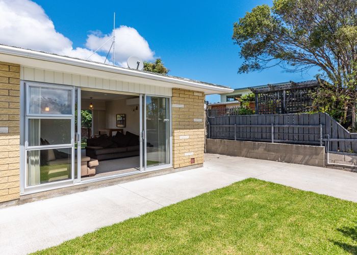  at 86 Gray Avenue, Paraparaumu Beach, Paraparaumu