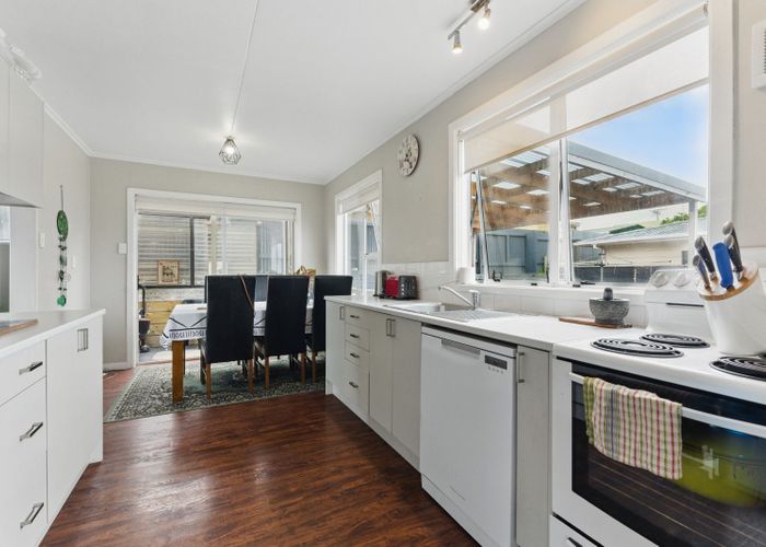  at 28 Miro Street, Castlecliff, Whanganui, Manawatu / Whanganui