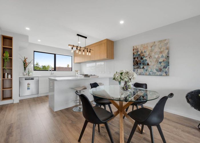  at 15B Tomintoul Place, Highland Park, Manukau City, Auckland