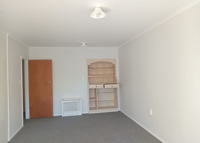  at 2/8 Norwich Street, Stoke, Nelson