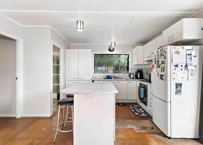  at 1/22 Madigan Place, Glendene, Waitakere City, Auckland
