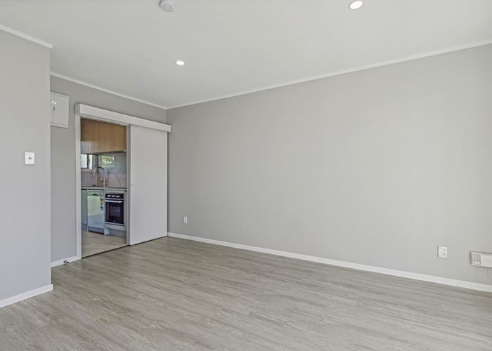  at 9/30 Marion Avenue, Mount Roskill, Auckland City, Auckland