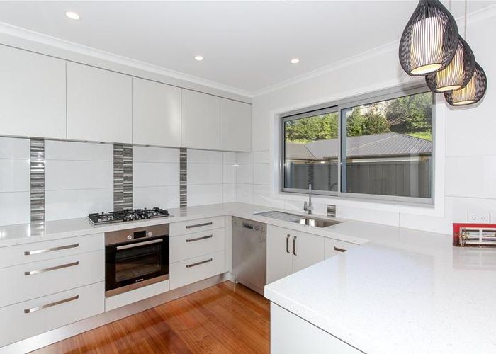  at 6 Fern Lane, Whalers Gate, New Plymouth