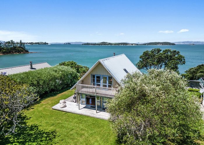  at 30 Arran Bay Road, Waiheke Island, Waiheke Island, Auckland