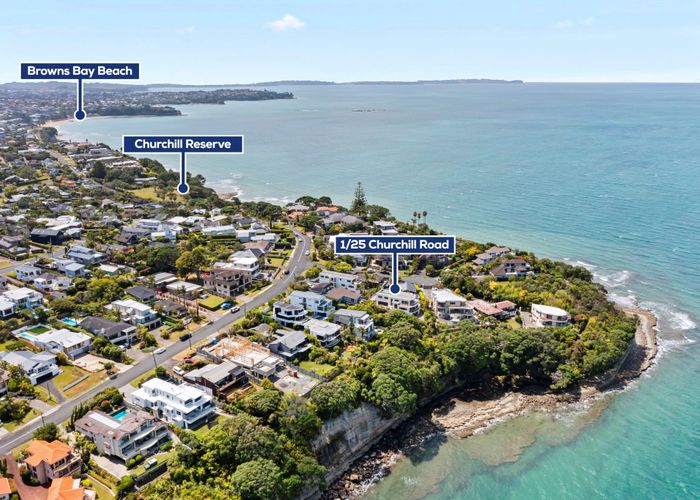  at 1/25 Churchill Road, Murrays Bay, Auckland